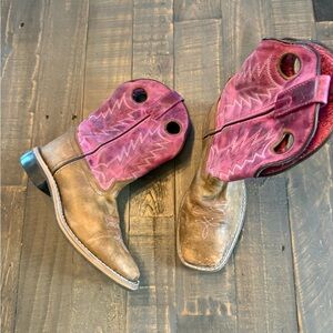 Shyanne little Lanie  Pink & brown girls size 3 D